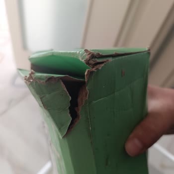 Sürat Kargo'nun Adres Tanımazlığı Ve Açık Paketle Mahremiyet İhlali