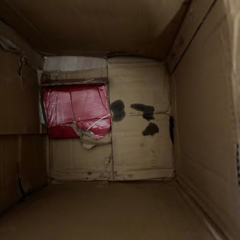 Aras Kargo’da Hasarlı Koli Ve Sorumluluk Reddi