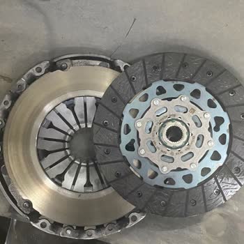 Dacia Garanti Dışı Volan Değişimi Ve Aşırı Tamir Ücreti