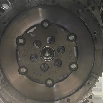 Dacia Garanti Dışı Volan Değişimi Ve Aşırı Tamir Ücreti