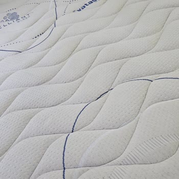 Kardeşler Koltuk Yıkama Vaat Ettikleriyle Yapılan İşin Hiçbir Alakası Yok!