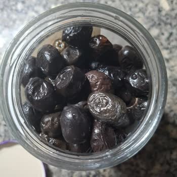 Bozulmuş Zeytin Kavanozunda Sağlık Riski Ve İade Talebi