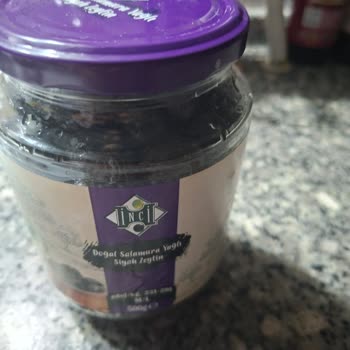 Bozulmuş Zeytin Kavanozunda Sağlık Riski Ve İade Talebi