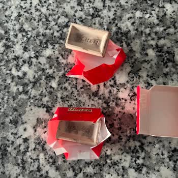 Şok Market’te Ülker Napoliten Çikolatalarında Beyaz Lekeler Ve Çözüm Eksikliği