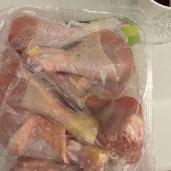 Kararmış Ve Sararmış Tavuk Ürünleri: Geri Dönüş Yok, İade Talebi