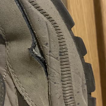 Pull And Bear Spor Ayakkabısında Kısa Sürede Açılma Ve Ücret İadesi Talebi