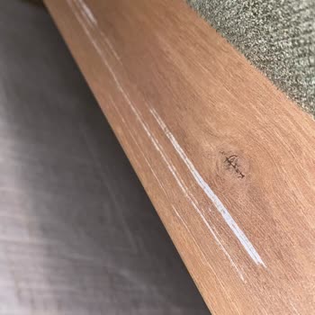 Mekanik Ses Ve Çizik Sorunlu Koltuk Takımının Değişimi Talebi