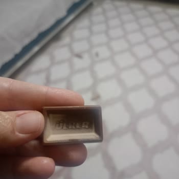 Ülker Sütlü Çikolata Napoli'de Anormal Renk Ve Kötü Tat Gıda Güvenliği Sorunu