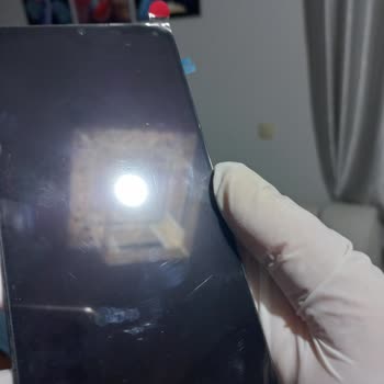 Kırık Ekran Kargoyla Geldi, Satıcı Kullanıcı Hatası İddiası; N11 Destek Veremedi