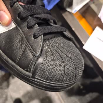 Boyner Dinamik’te Açılan Adidas Ayakkabısı Garantisi Kapsam Dışı Ve Değişim Talebi