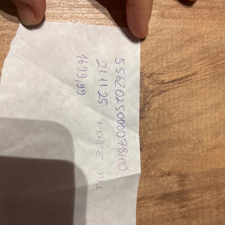 Mavi Mağazasında Defolu Jean Pantolonun Değişim Talebi