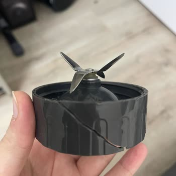 Çatlak Blender Bıçak Aparatı Parçası İçin Yönlendirme Karmaşası Ve Çözüm Beklentisi