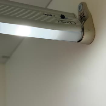 Kırılan Askı Aparatı Ve Habersiz Ertelenen Servis Randevusu