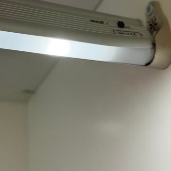 Kırılan Askı Aparatı Ve Habersiz Ertelenen Servis Randevusu