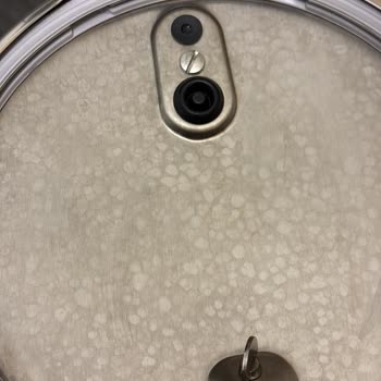 İlk Kullanımda Çıkan Lekeler Ve Renk Değişimi Garanti Kapsamında Değişim Talebi