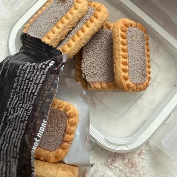 Eti Burçak Bisküvi Şok Edici Kalite Sorunu Ve Telafi İsteği