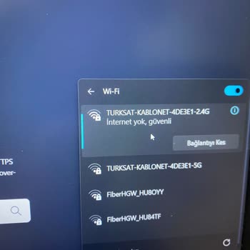 Sürekli Kopan İnternet Ve Çözüm Bulamayan Müşteri Hizmeti