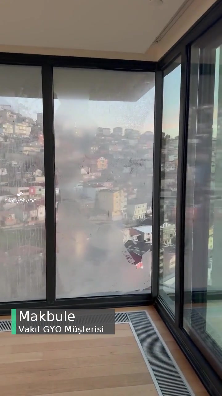 Vakıf GYO Ulaşılmayan Camın Temizlenmesi videonun kapak resmi