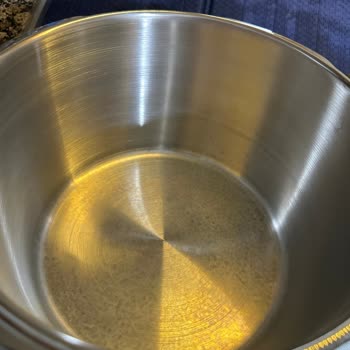 Fissler Vitaquick Premium Düdüklü Tencere İlk Kullanımda Oluşan Lekeler Ve Değişim Talebi