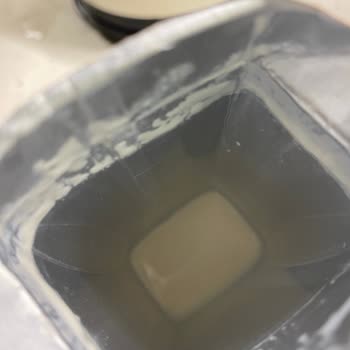 A101’de Son Kullanma Tarihi Geçmiş Çilekli Süt Satışı