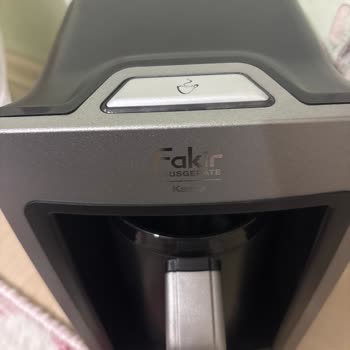 Yanlış Gelen Yemek Takımı Ve Çizikli Kahve Makinesi İçin Hızlı Değişim Talebi