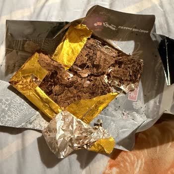 Eti Karam %70 Bitter Çikolata’da Bozulmuş Görünüm Şoku Ve Açıklama Talebi