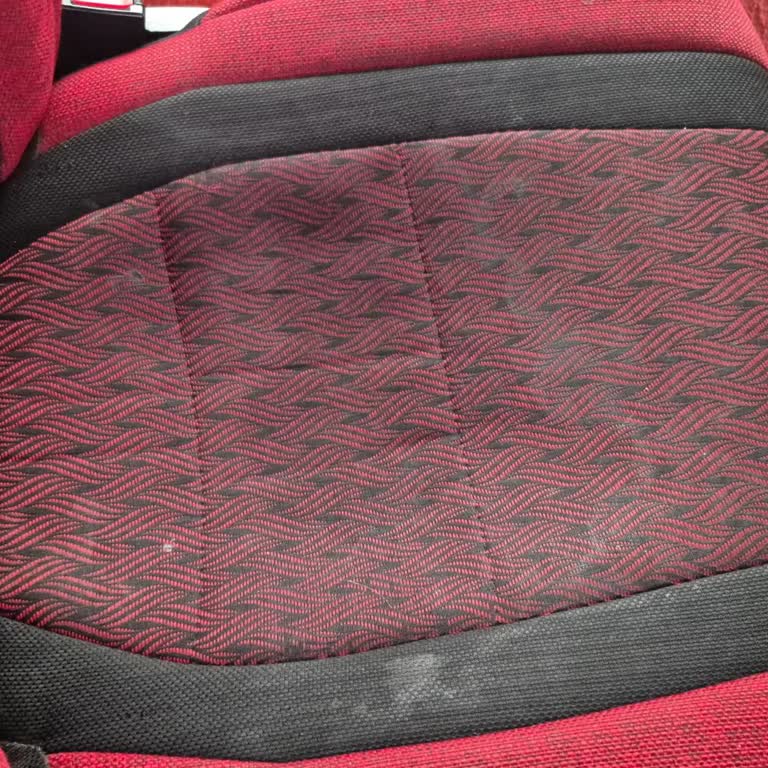 Aşırı Hız Ve Sigara Kokusuyla Tehlikeli Otobüs Seyahati