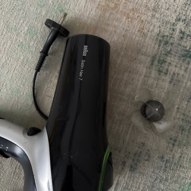 MSecador Braun Satin Hair 7 no tiene repuestos disponibles