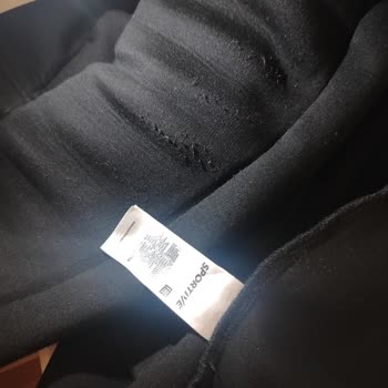 İki Kez Giyilen Sweat'te Hızlı Deformasyon Ve Kullanıcı Hatası İddiası Ve 3.000 TL İade Talebi