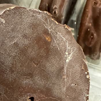 Ülker Halley Ürününde Böcek Ve Kurtçuk Bulunması