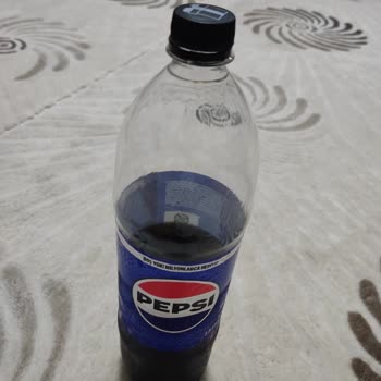Özyıl Market’ten Alınan Pepsi Şişesinde Metalik Ve Pası Andıran Tat Sorunu