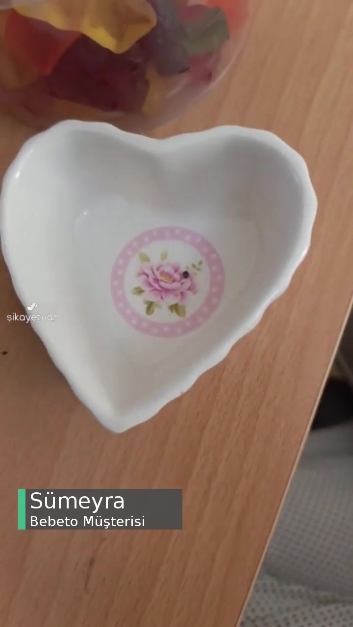 Bebeto Şekerde Siyah Madde Var videonun kapak resmi