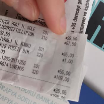 BİM De Satılan Torku Sütü Bozulmuş Ve Gıda Güvenliği Endişesi