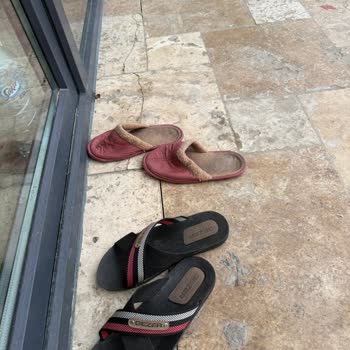 İznik Taş Devri Konaklama Hem Özel Hayatımız İhlal Edildi Hem De Kendimizi Güvende Hissetmedik!