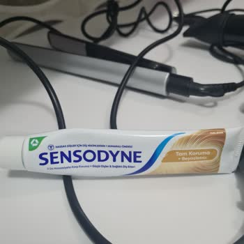 Sensodyne Diş Macunu Kullanımından Sonra Diş Eti Çekilmesi Ve İltihap!