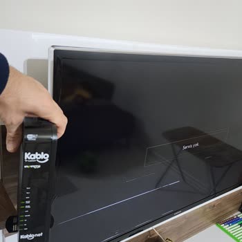 TÜRKSAT Kablo TV Yayın Kesintisi Ve Çağrı Merkezine Ulaşılamaması