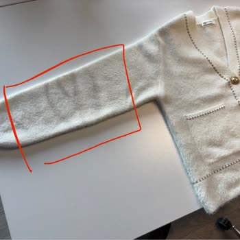 Etikete Uygun Yıkanan Hırkada Renk Kaybı Ve İade Reddi