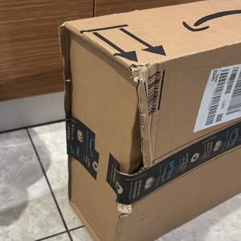 Hasarlı Kutu Teslimatı Ve Yetersiz Telafi Teklifi