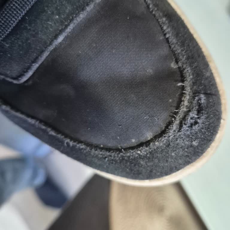 Baş Parmak Açılan Calvin Klein Ayakkabısında Garanti İncelemesi Ve Online Fiş Talebi