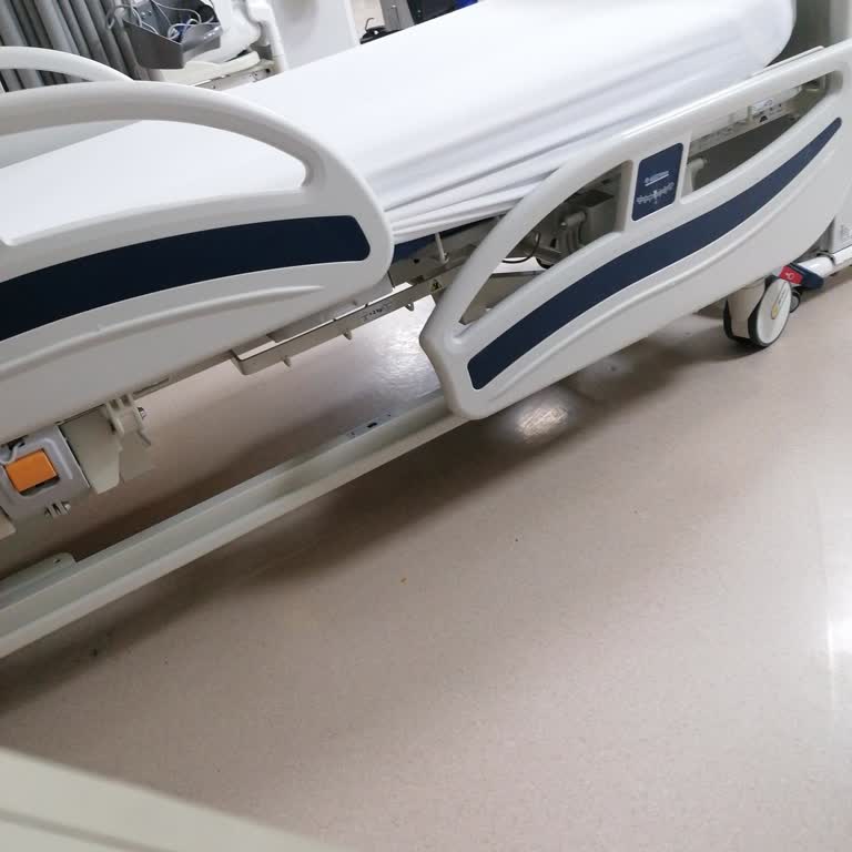 Karaciğer Nakli Sonrası Oda Ayarlaması İçin Uzun Bekleme Ve Duyarsız Yaklaşım