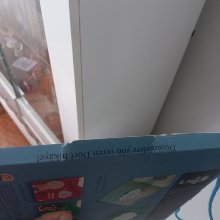 Hasarlı Kitap Seti Teslimatı Ve Yorumumun Yayınlanmaması