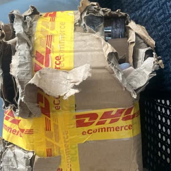 DHL Ecommerce Türkiye Hasarlı Kargo Teslimatı!