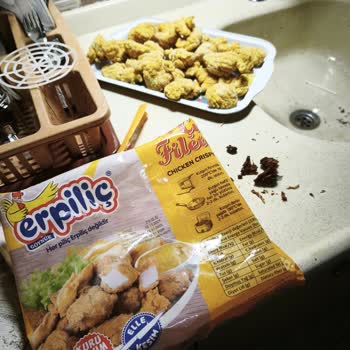 Erpiliç Çıtır Fileto İçinde Siyah Madde Görüldü