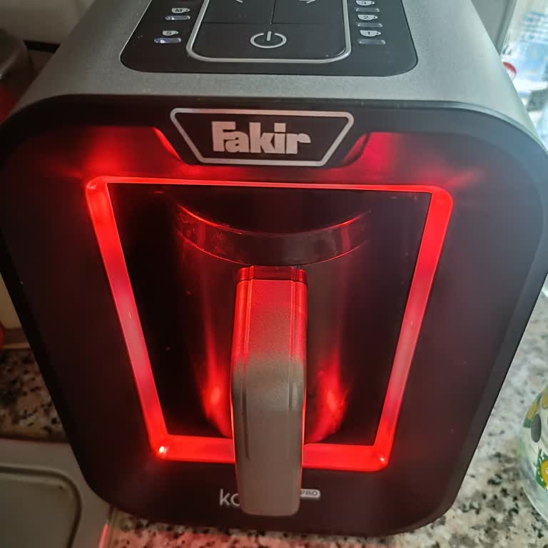 Fakir Kahve Pro Makinesinde Sürekli Arıza Ve Ücret İadesi Talebi