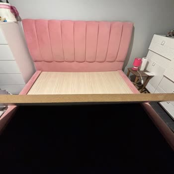 Yatak Çökmesi Ve Uzun Süreli Müşteri Hizmeti Gecikmesi