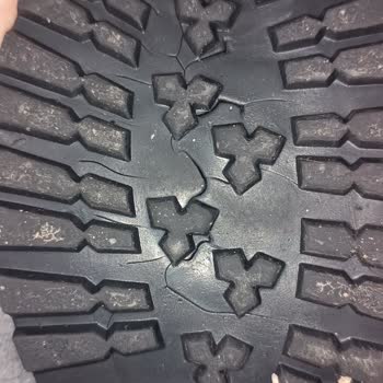 Harley-Davidson Botların Tabanda Çatlak Oluştu Ve Su Aldı İade Talebi