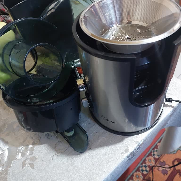 Meyve Sıkacağı Kısa Sürede Arızalandı, Garanti Kapsamında Tamir Talebi