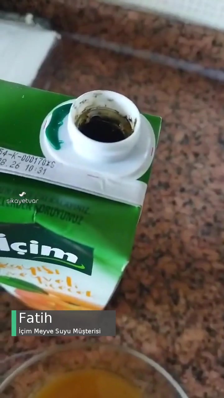 İçim Meyve Suyu İçinde Ne Olduğu Belli Olmayan Parçalar Çıktı videonun kapak resmi