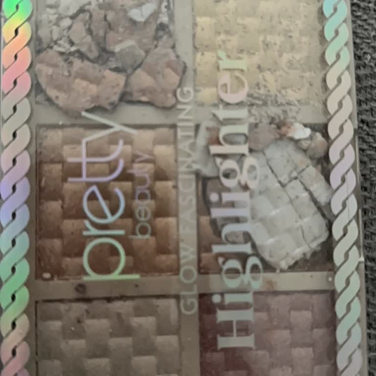 PTT Kargo'nun Özensiz Teslimatı Nedeniyle Kırılan Far Paleti