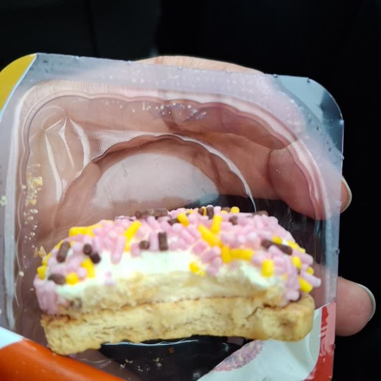 Son Kullanma Tarihi Geçmemiş Eti Puf Ürünü Bayat Ve Sert Çıktı